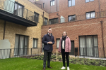 Leo Docherty MP and Cllr Marina Munro visit Pinehurst Hill Side, Farnborough